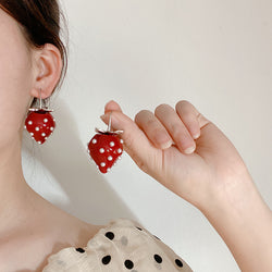 New Exaggerated Face Small Tea Series Red Strawberry Pearl Resin Earrings