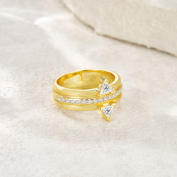 Engraved With Top-quality Moissanite, This Luxurious And Fashionable Minimalist Jewelry Set Features Silver Pieces Electroplated With Gold.